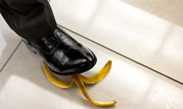 The Advantages of Non-Invasive Fall Injury Care