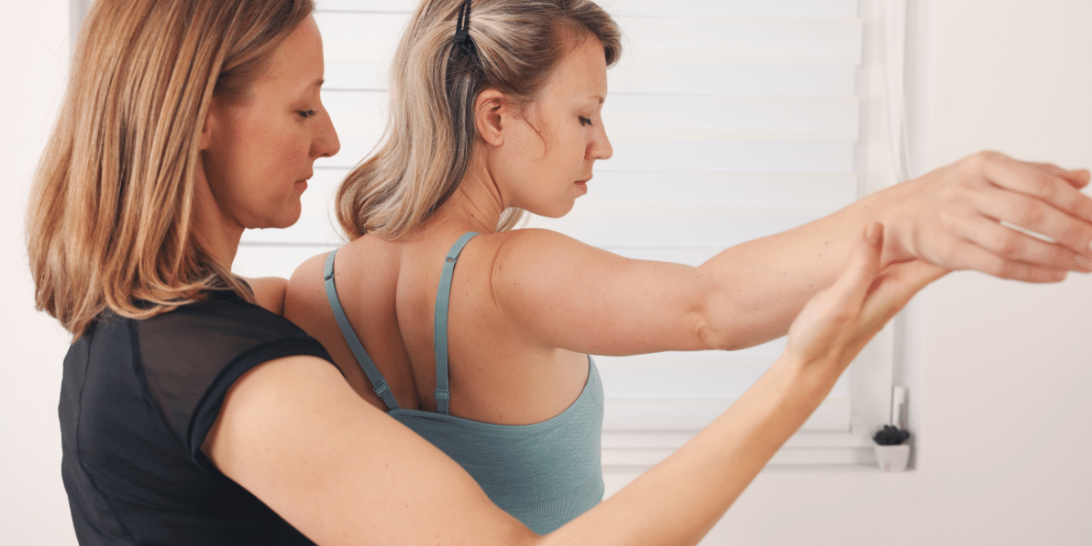 How Chiropractors Help Improve Your Sleep Posture 