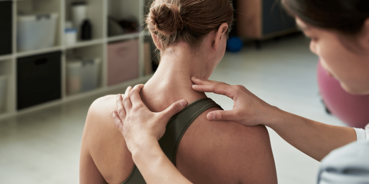 What's Happening Inside Your Spine During a Crack?